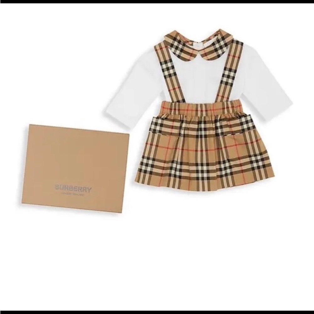 Burberry Baby Suki Bodysuit set with Icon Stripe Overalls
